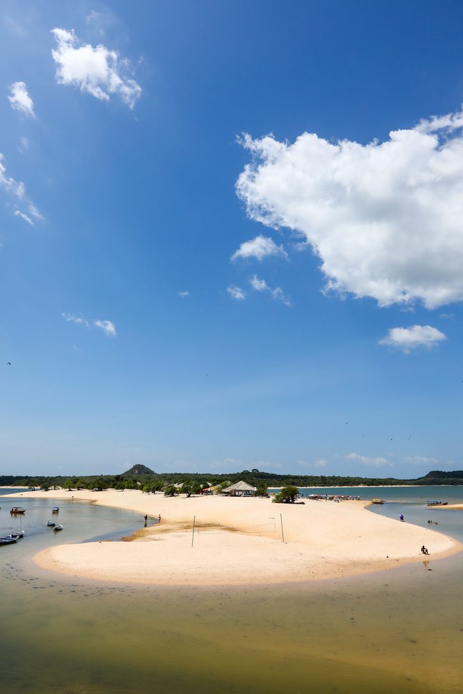 Praia ilha do amor