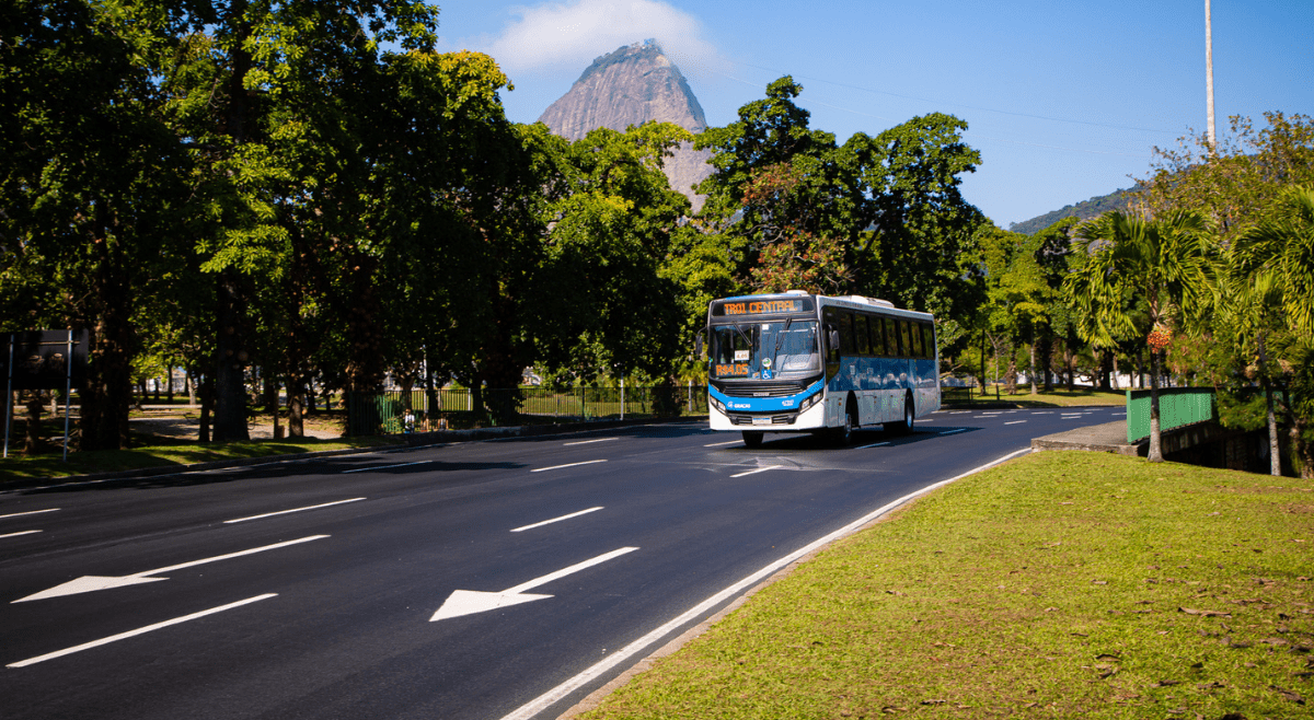 Ônibus - Riotour