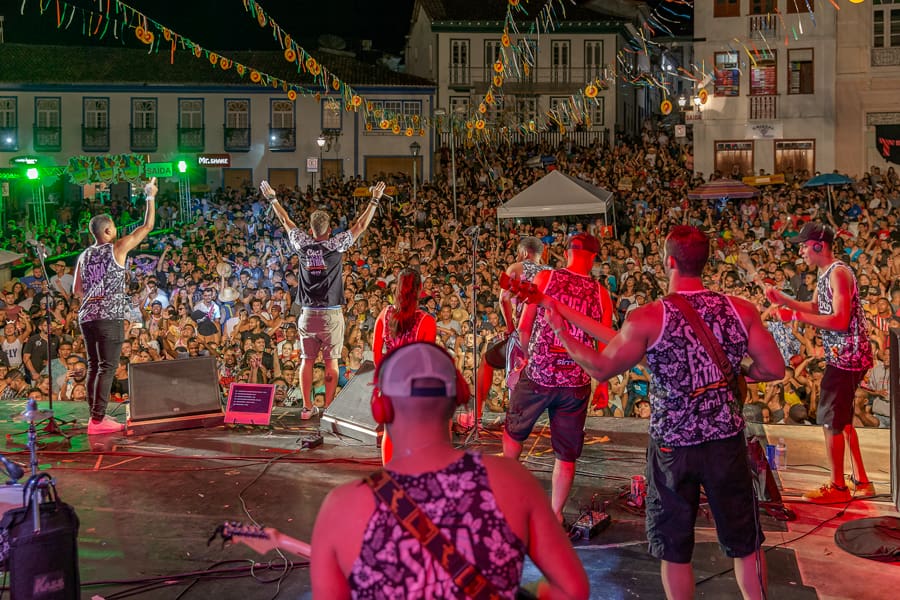 Carnaval em Diamantina, MG. Fonte: Jornal O Tempo.