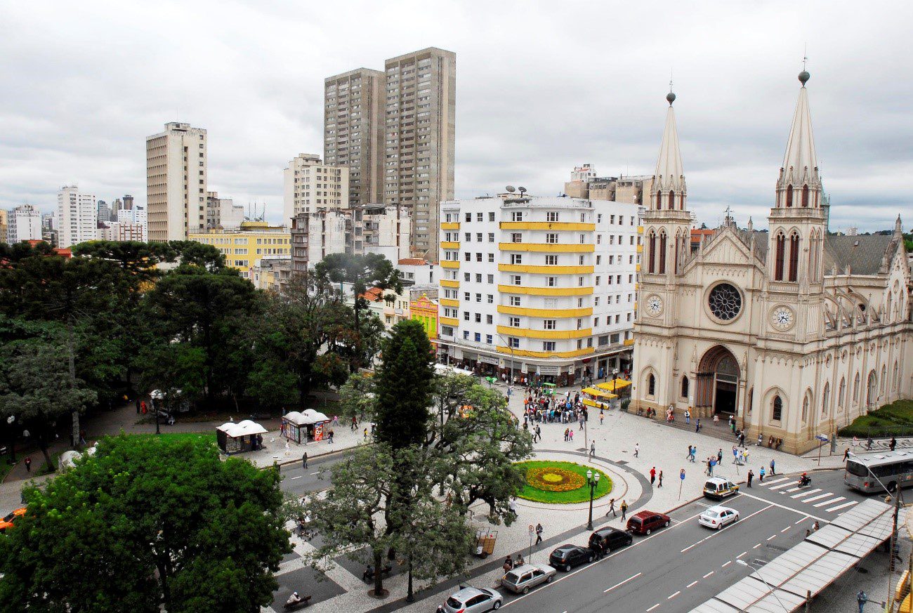 Praça Tiradentes - Curitiba - Prefeitura Municipal de Curitiba