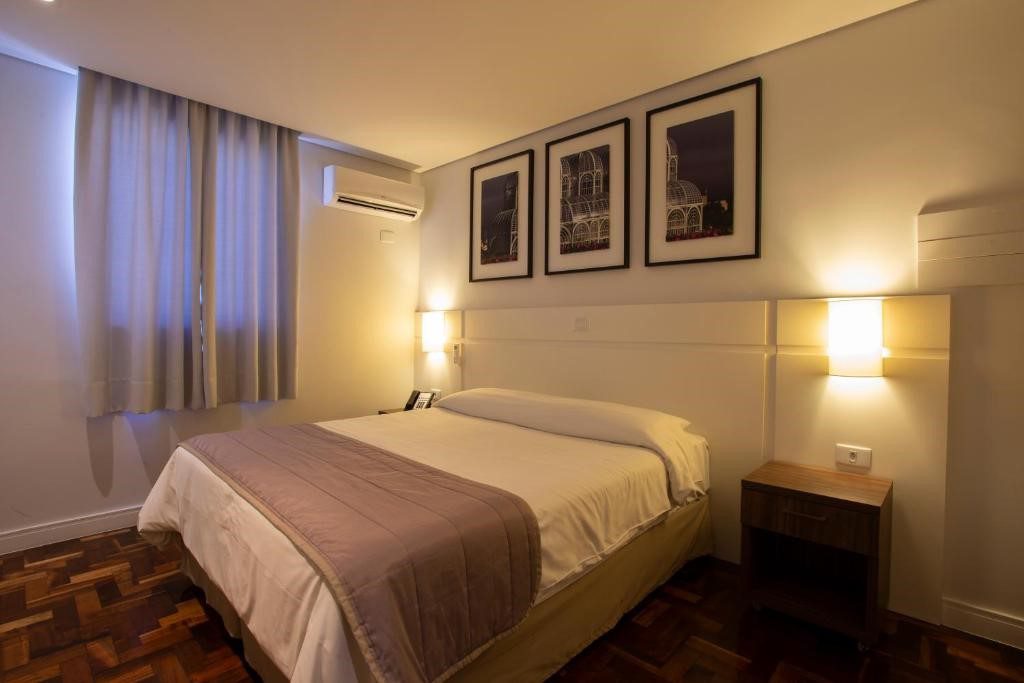 Quarto Hotel Centro Europeu - Curitiba - Booking