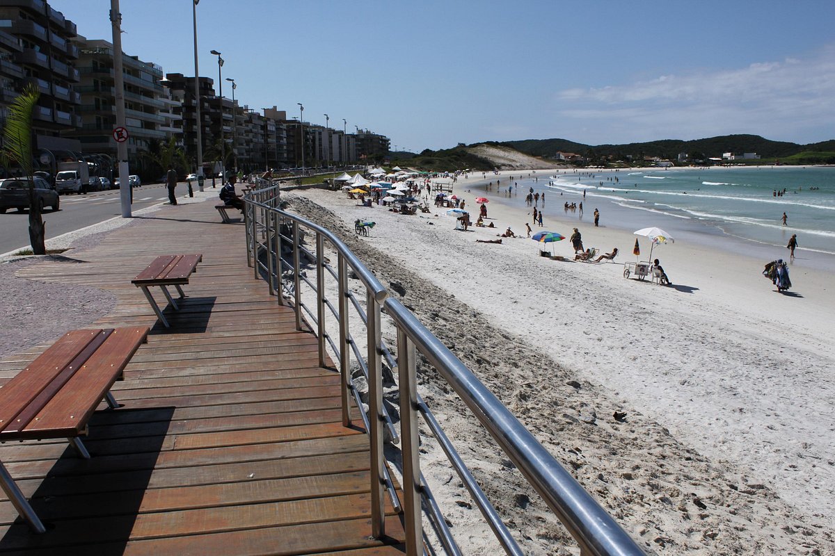 Praia do Forte em Cabo Frio RJ