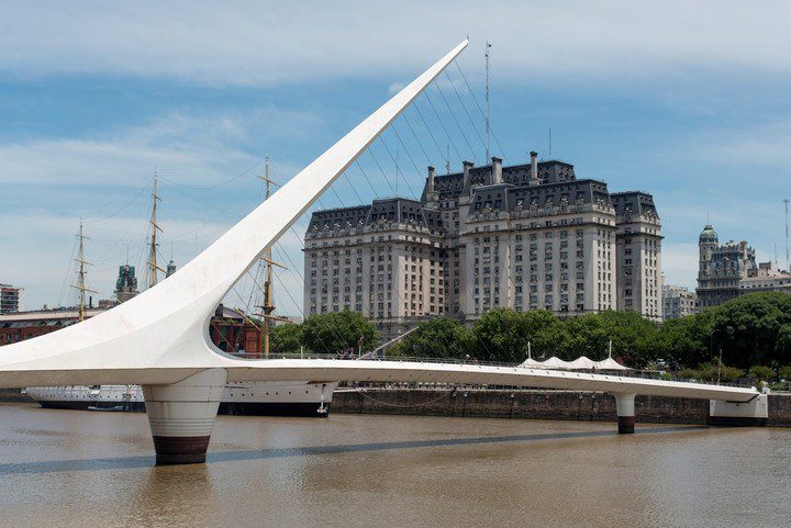 Puente de la mujer - Buenos Aires - Clarin