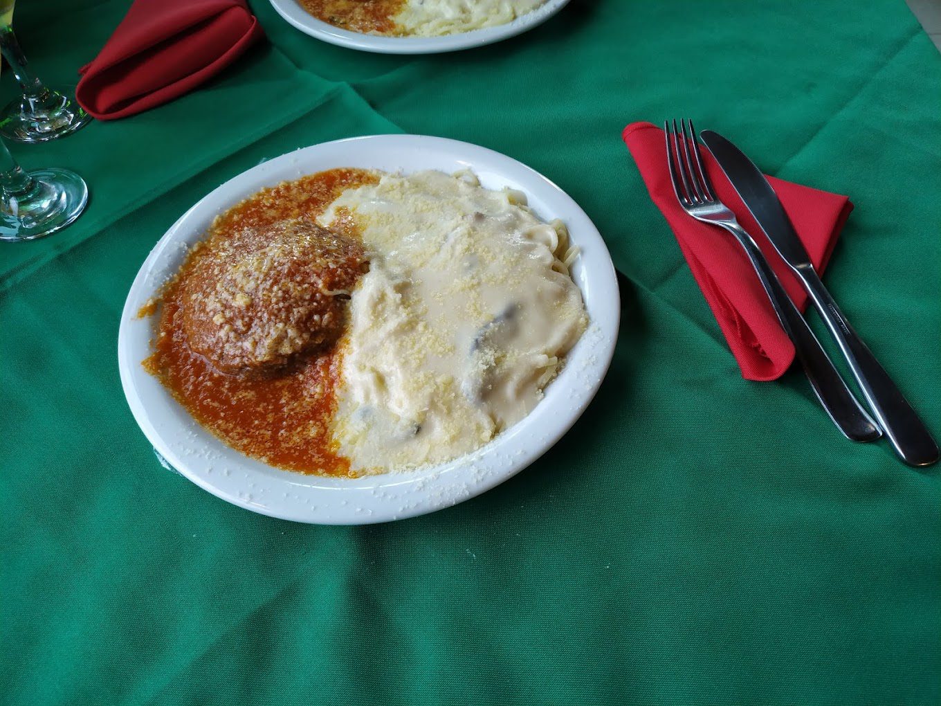 Famoso Palpettone na Cantina Portale di Napoli em Monte Verde