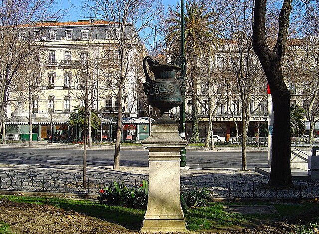 Monumento decorativo na Avenida da Liberdade, Lisboa, Portugal