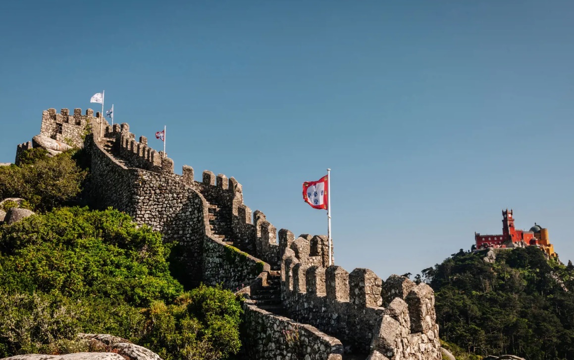 Castelo dos Mouros e Palácio de Pena, Sintra, Portugal