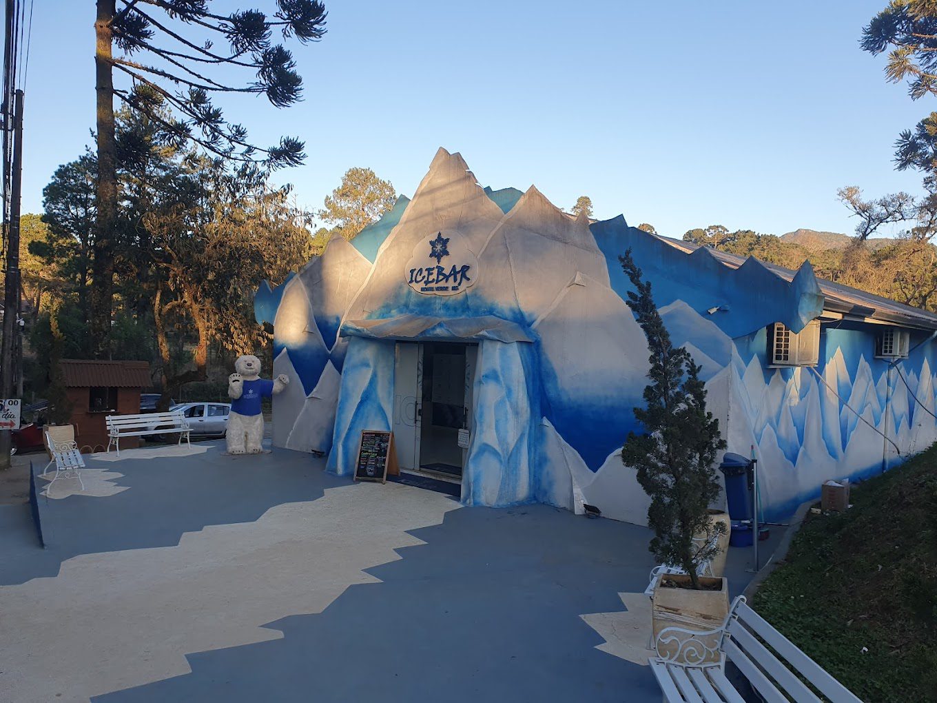 Parte Externa do Ice Bar em Monte Verde