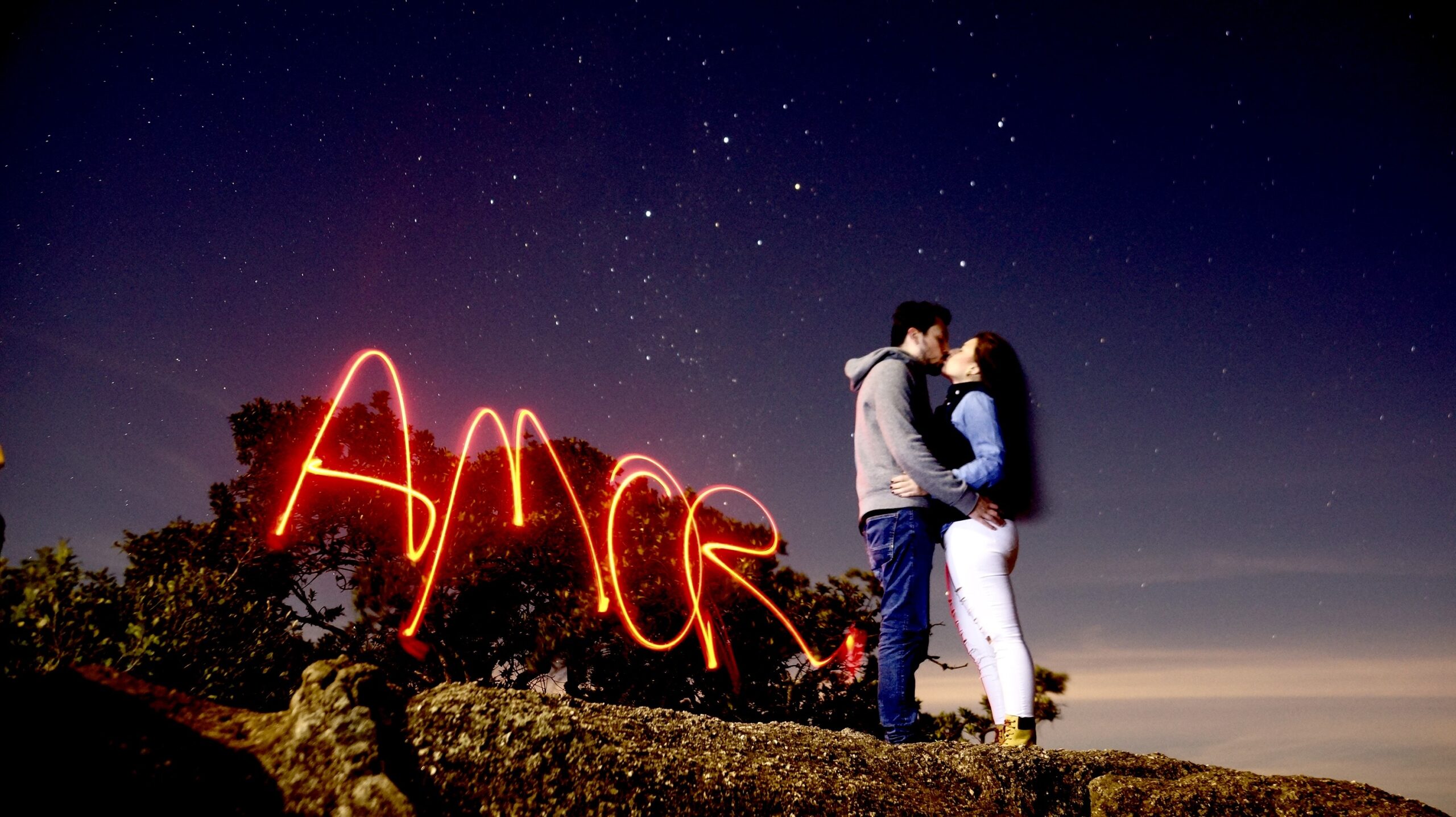 Tour Noturno pela Pedra Redonda em Monte Verde com direito ao Light Painting