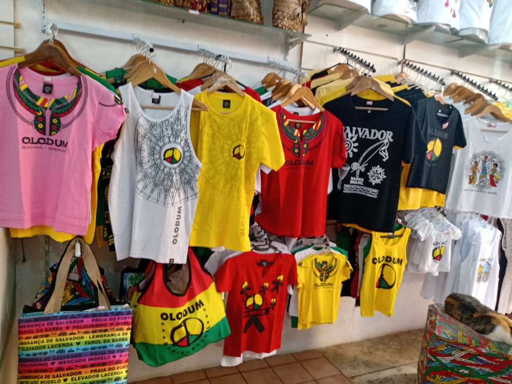 Camisetas a venda no Pelourinho