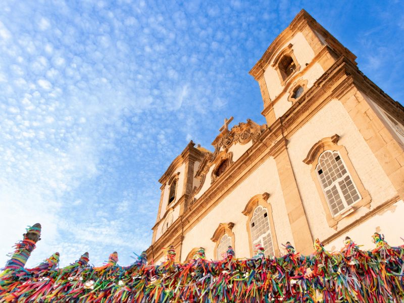 Igreja do Bonfim com vista debaixo para cima