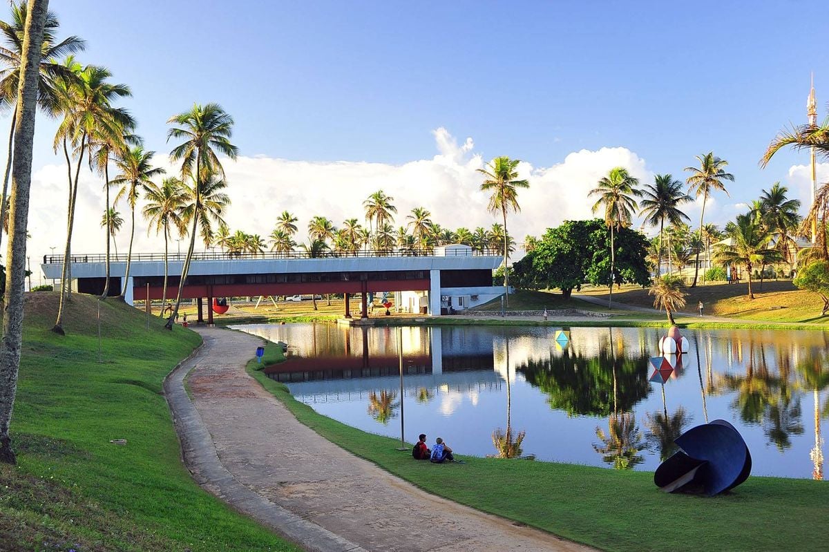 Lago do Parque Pituaçu em Salvador