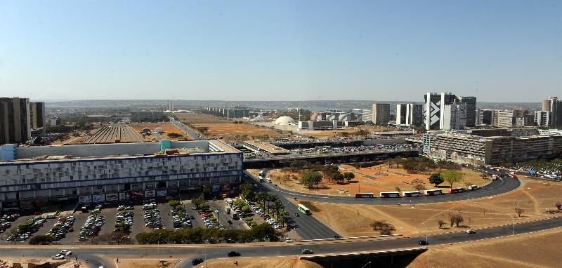 Vista aérea Eixo Monumental Brasília 