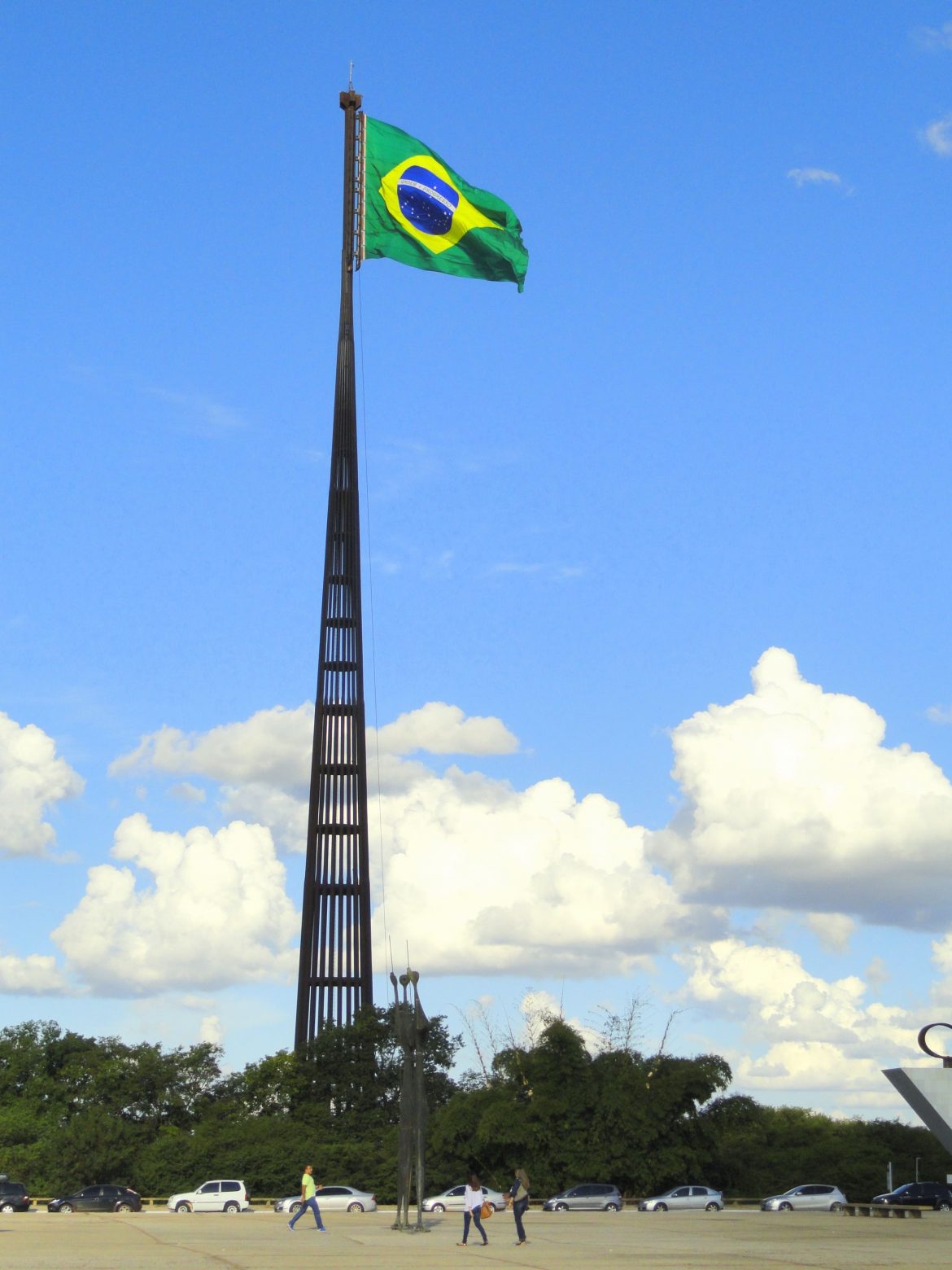 Mastro da Bandeira Nacional - Praça dos Três Poderes - Brasília