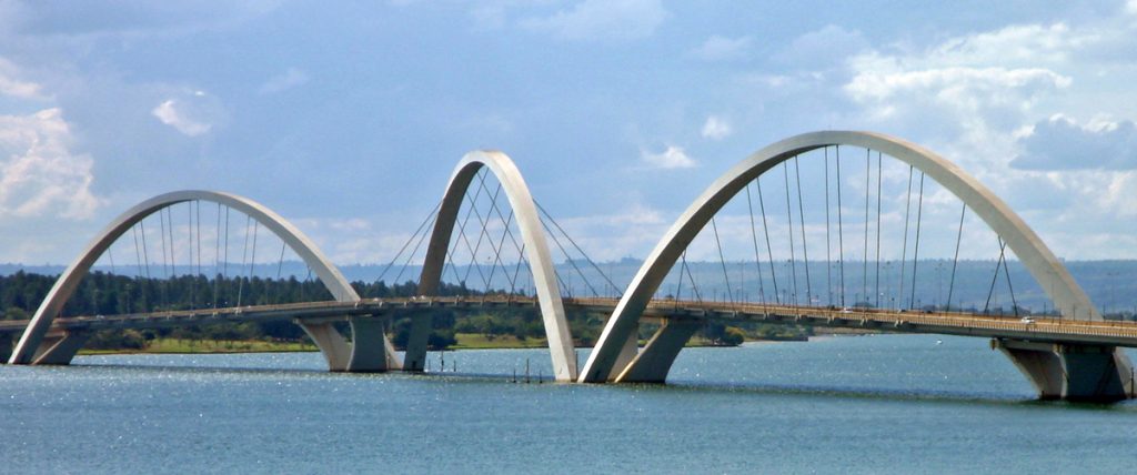 Ponte JK - Lago Paranoá