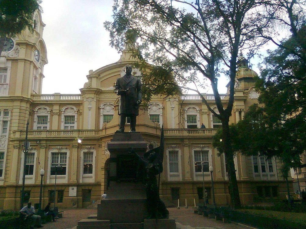 Estátua Barão do Rio Branco, na Praça da Alfândega, Porto Alegre