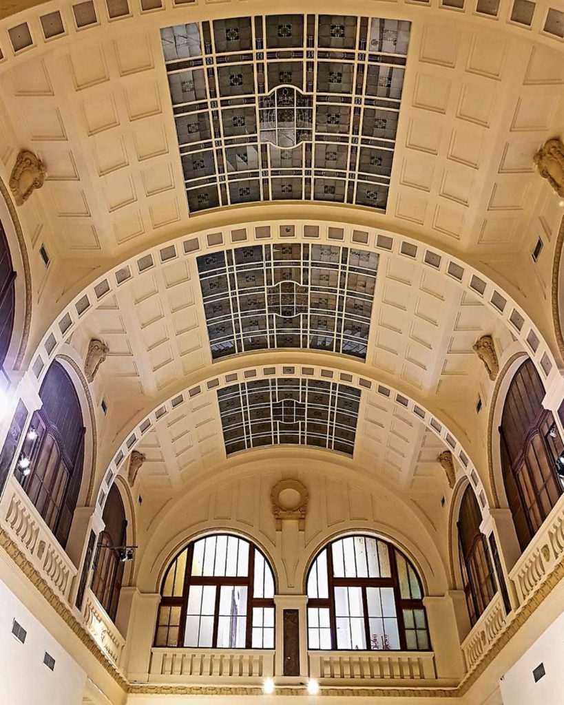 Teto com vitrais do MARGS - Museu de Arte do Rio Grande do Sul, Porto Alegre