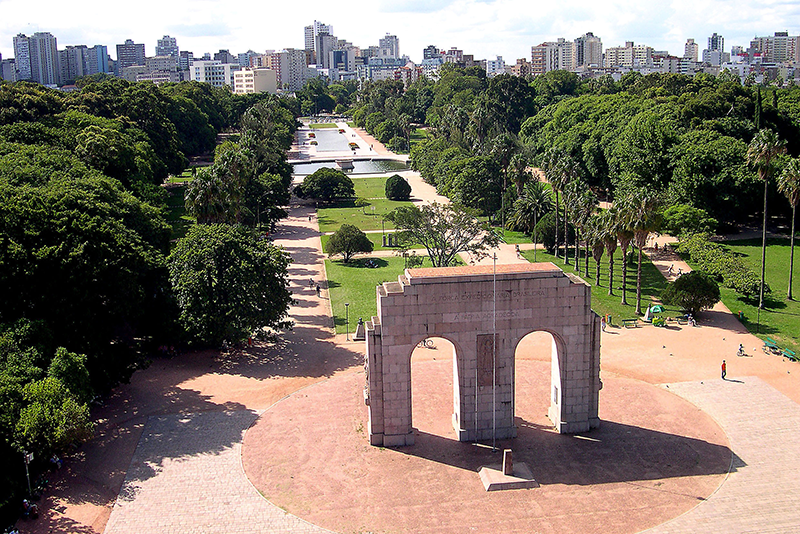 Monumento ao Expedicionário no Parque da Redenção, Porto Alegre.