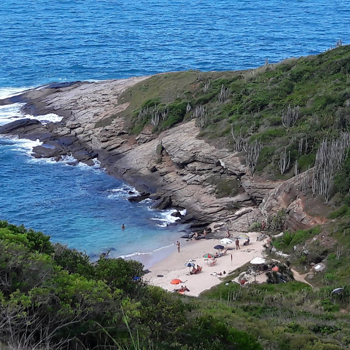 Praia Olho de Boi - Búzios - praia de nudismo