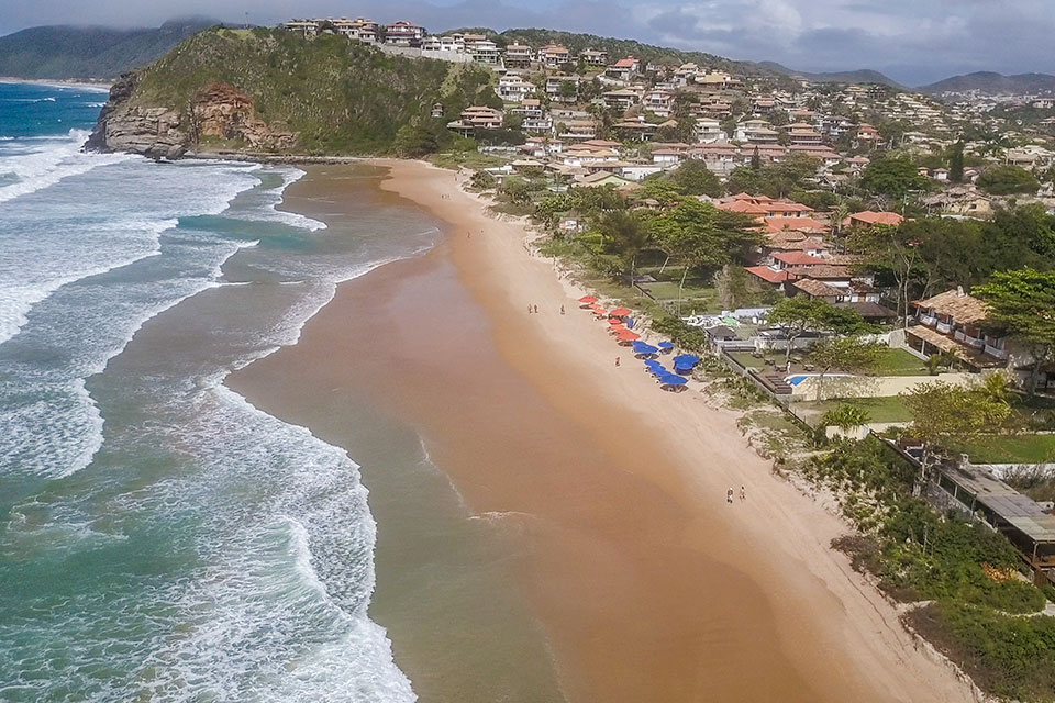 Vista de cima da Praia de Geribá, Búzios