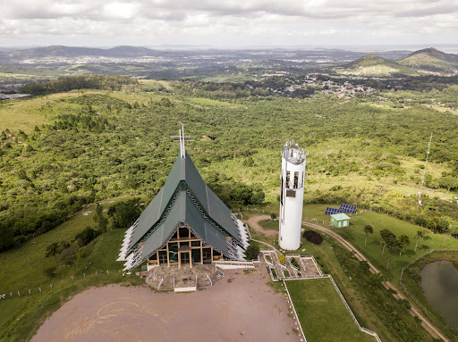 Vista aérea do antuário Nossa Senhora Madre Deus, Porto Alegre