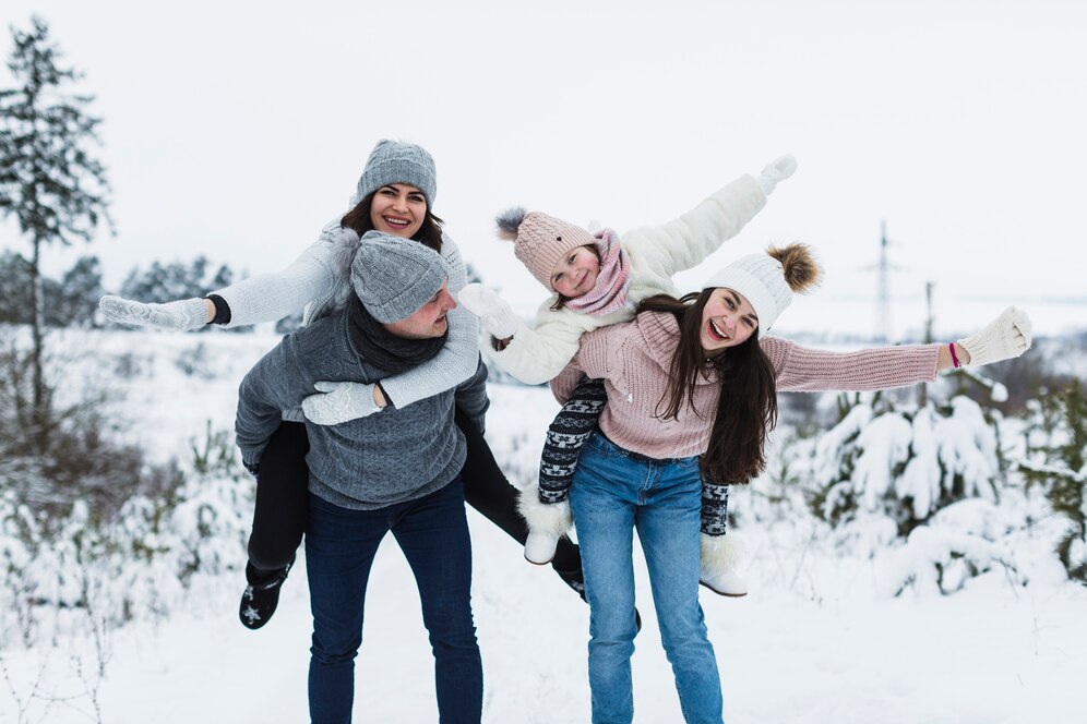 Família na neve